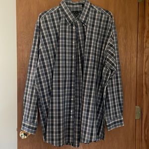 Blue plaid long sleeve button down shirt